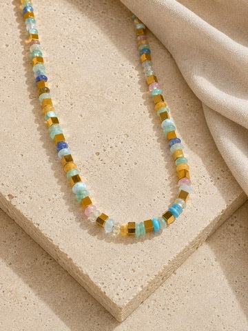 Green Stone Gold Beaded Necklace